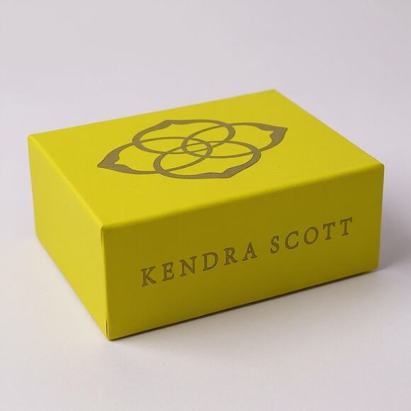 Kendra Scott Mini Elisa Pink Opalite NIB + European Luxury Hand Cream Gift - Picture 6 of 8